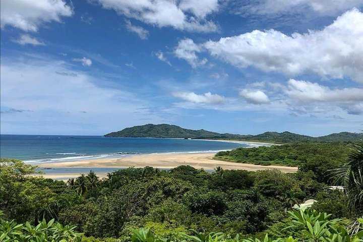 Transfers Liberia Airport, One-way  - Photo 1 of 10